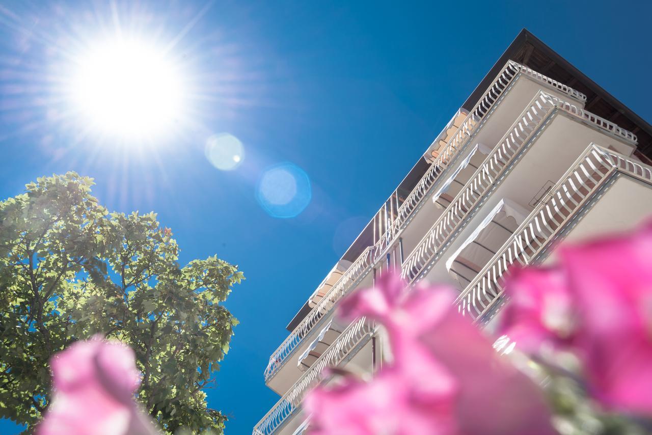Hotel Trevi Lido di Jesolo Exterior foto